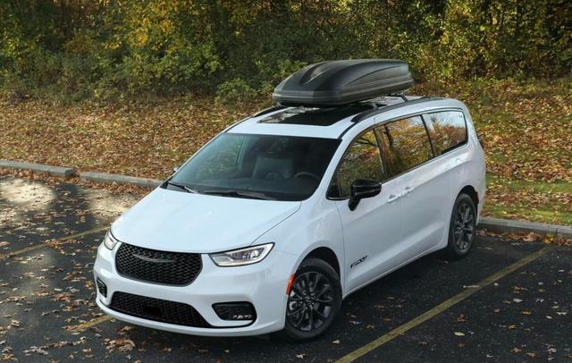 驚！約33萬(wàn)克萊斯勒大捷龍F(tuán)AV特別版官圖，洛杉磯車展亮相-有駕