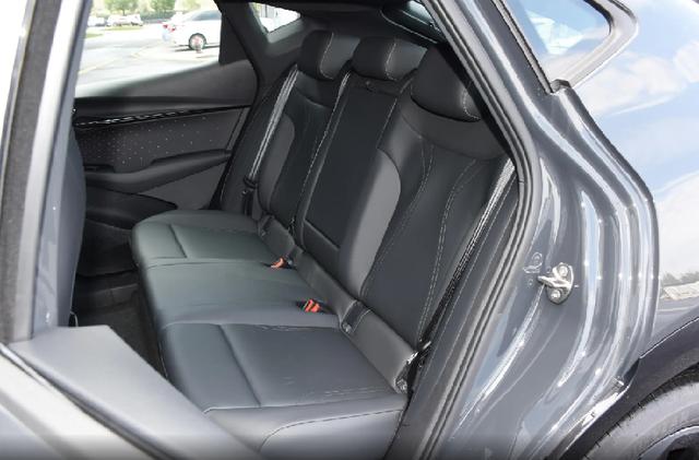 一臺有趣的大眾純電SUV，優(yōu)惠后16.99萬起售，7.7秒破百-有駕