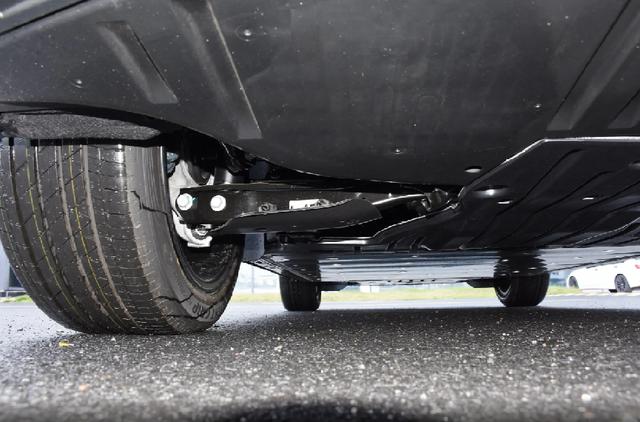 一臺有趣的大眾純電SUV，優(yōu)惠后16.99萬起售，7.7秒破百-有駕