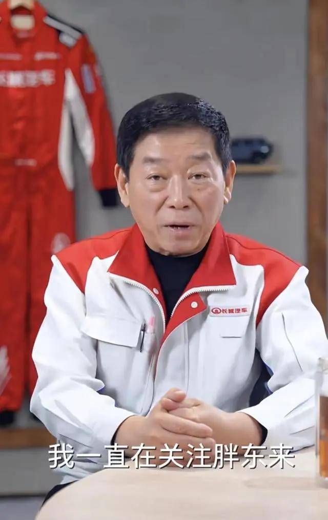 烏蘭布和沙漠上演名場面：胖東來于東來喊話長城魏建軍-有駕